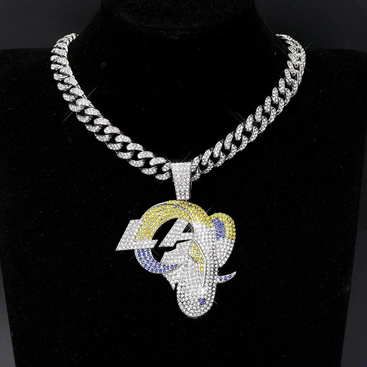 Sports LOGO Pendant Necklace with Iced Out Cuban Chains for Football Fans