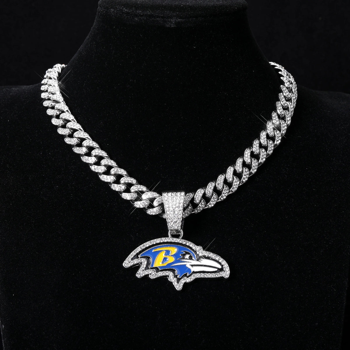 Sports LOGO Pendant Necklace with Iced Out Cuban Chains for Football Fans