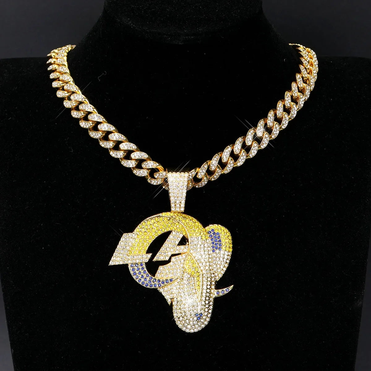 Sports LOGO Pendant Necklace with Iced Out Cuban Chains for Football Fans