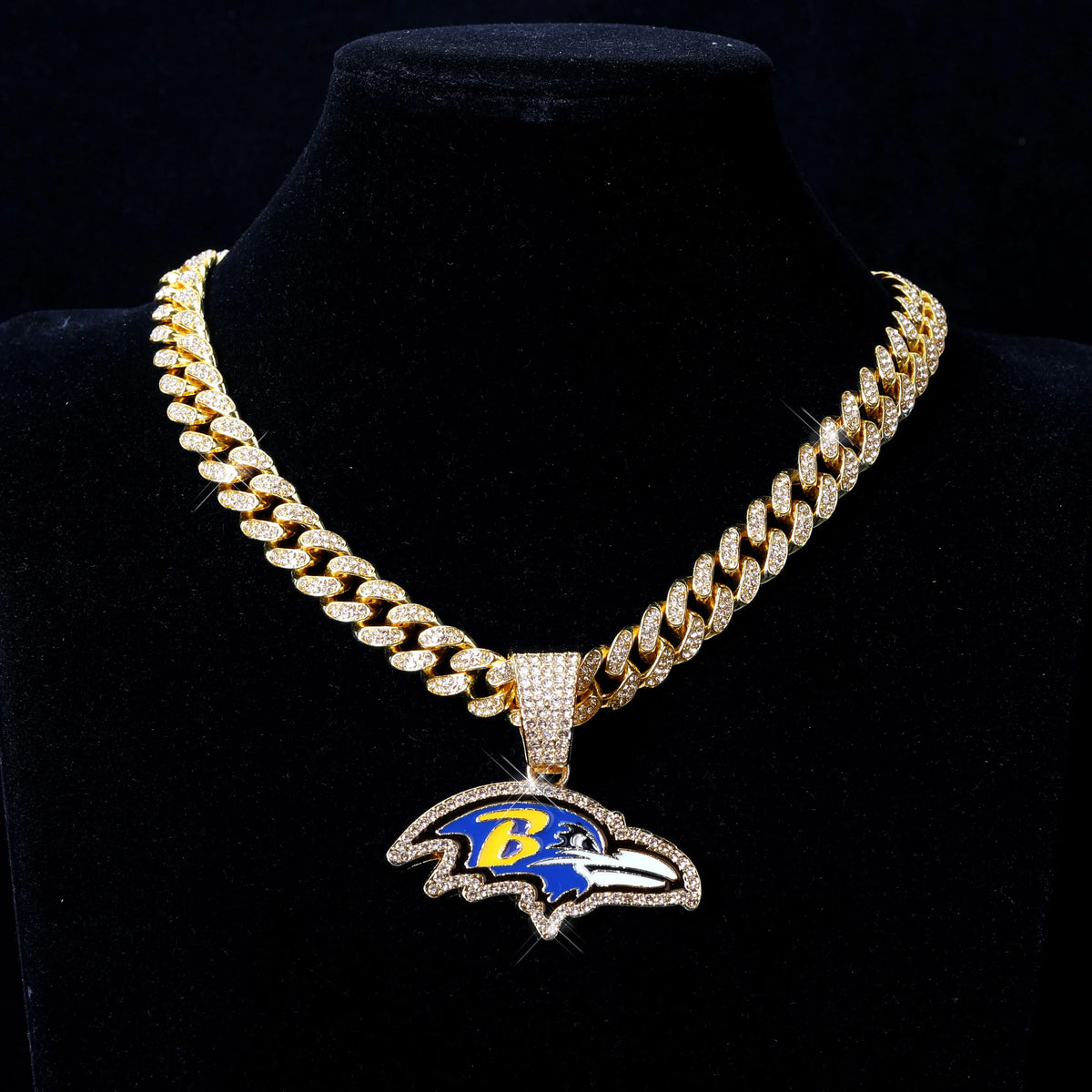 Sports LOGO Pendant Necklace with Iced Out Cuban Chains for Football Fans