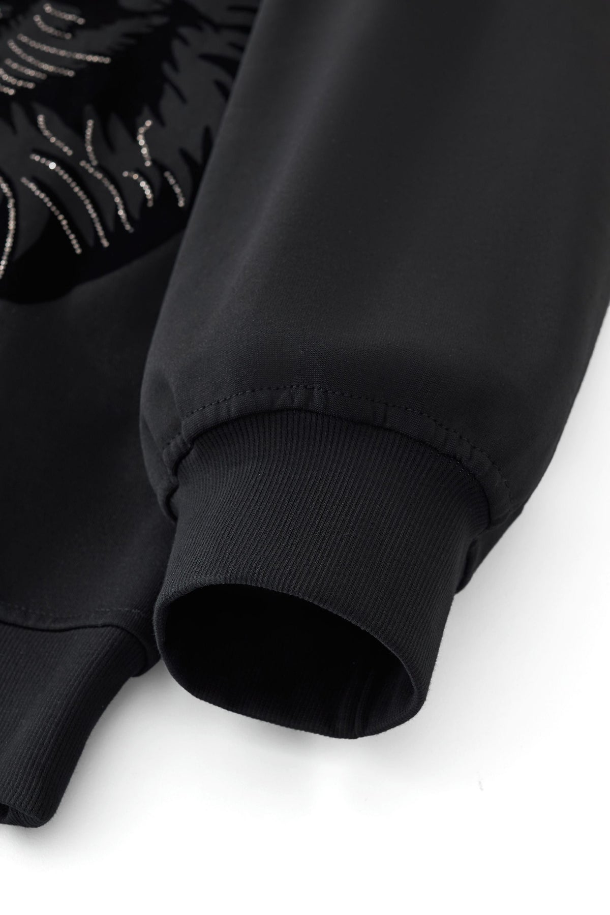 Midnight Roar Deluxe BLACK