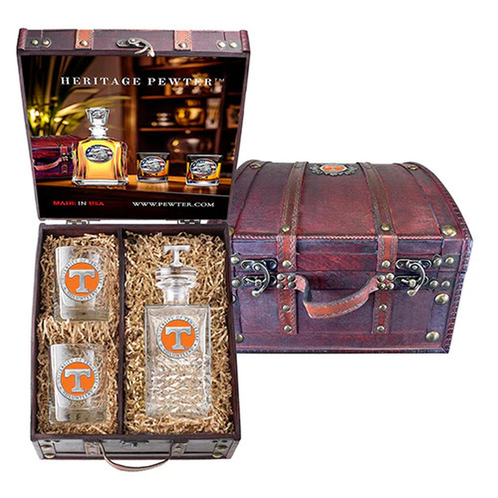 University of Tennessee Heritage Decanter with 3D Top Power T and 2 Glasses with Chest Box
