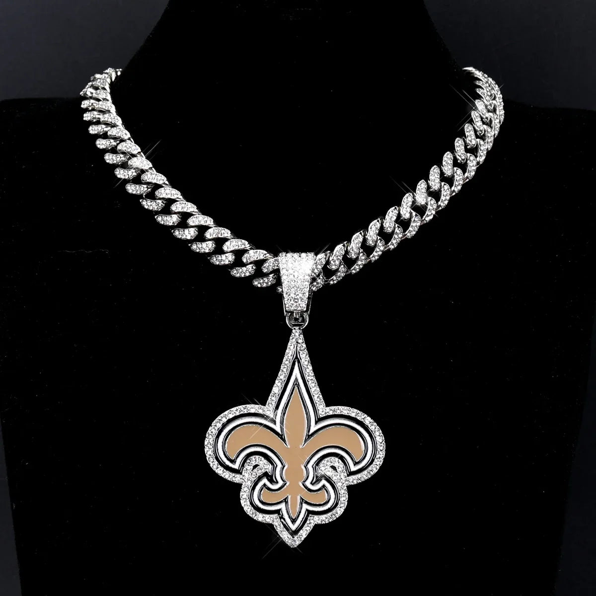 Sports LOGO Pendant Necklace with Iced Out Cuban Chains for Football Fans