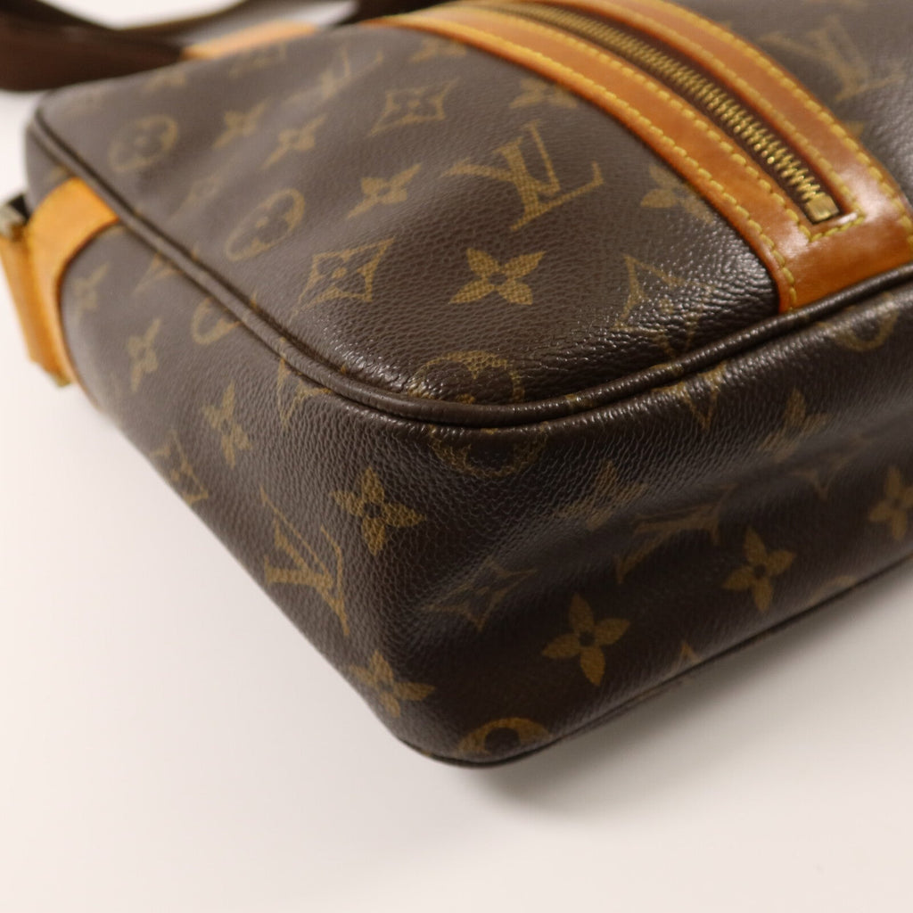 Louis Vuitton Sac Bosphore · Monogram
