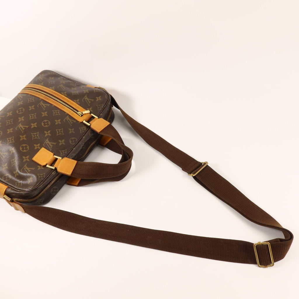 Louis Vuitton Sac Bosphore · Monogram