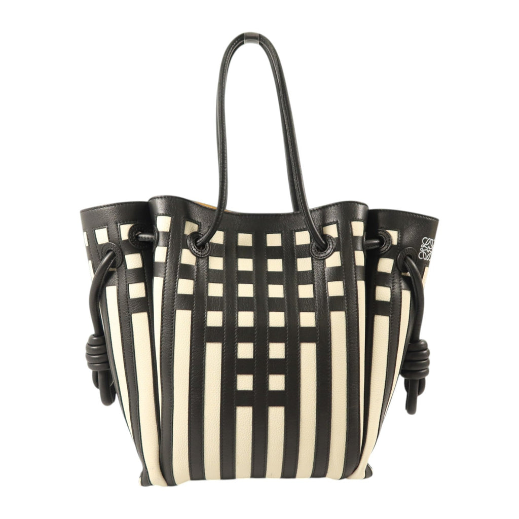 Loewe Flamenco Knot · Calfskin