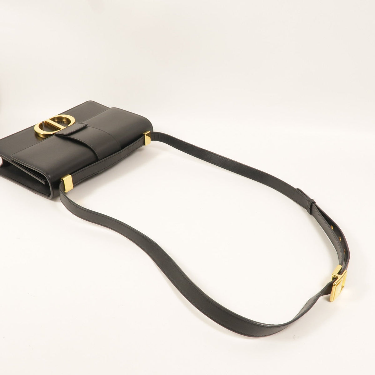 Dior Montaigne 30 · Calfskin