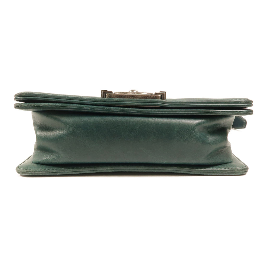 Chanel Boy 20 · Calfskin