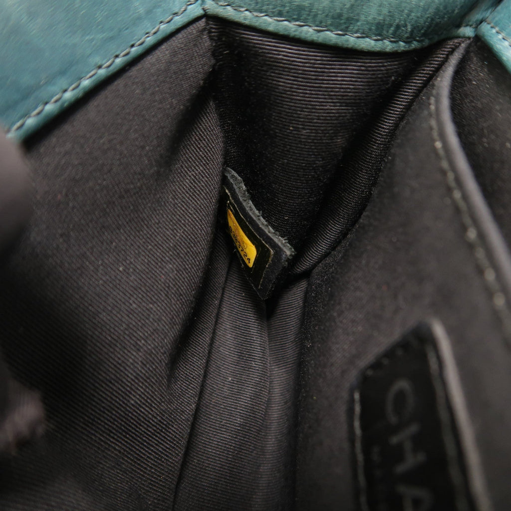 Chanel Boy 20 · Calfskin