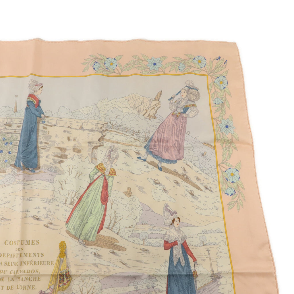 HERMÈS Silk Scarf · 90cm