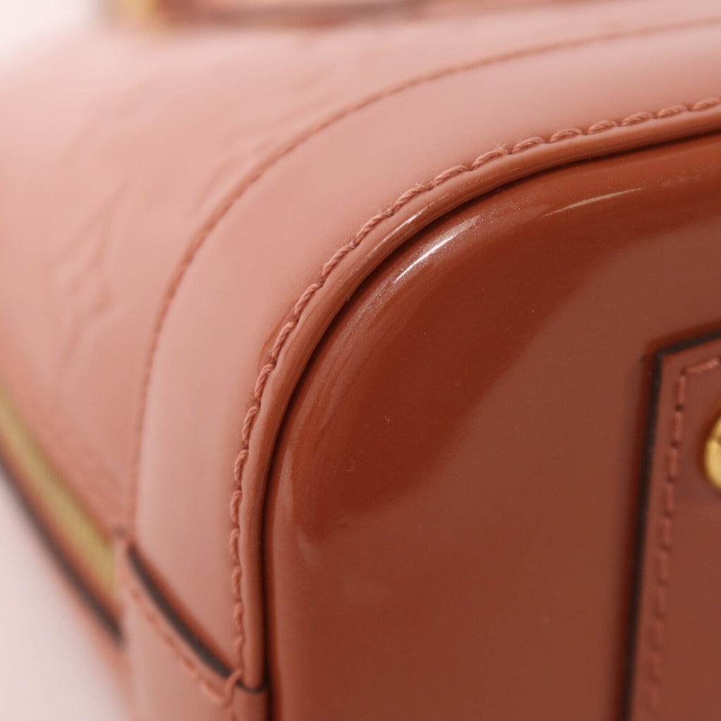 Louis Vuitton Alma BB · Monogram Vernis
