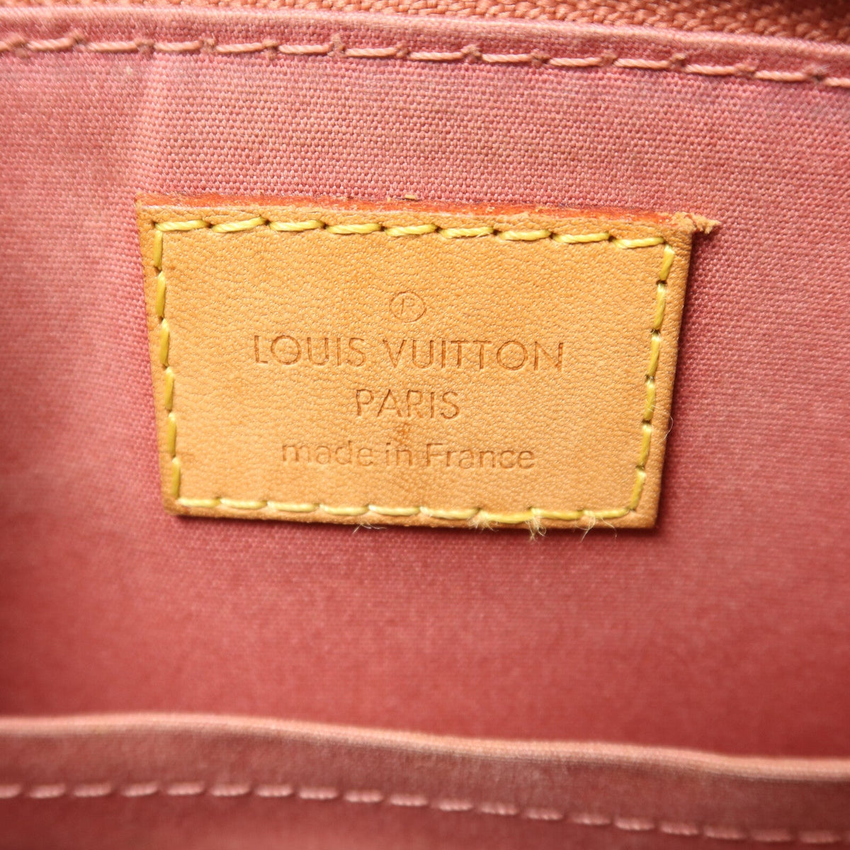 Louis Vuitton Alma BB · Monogram Vernis