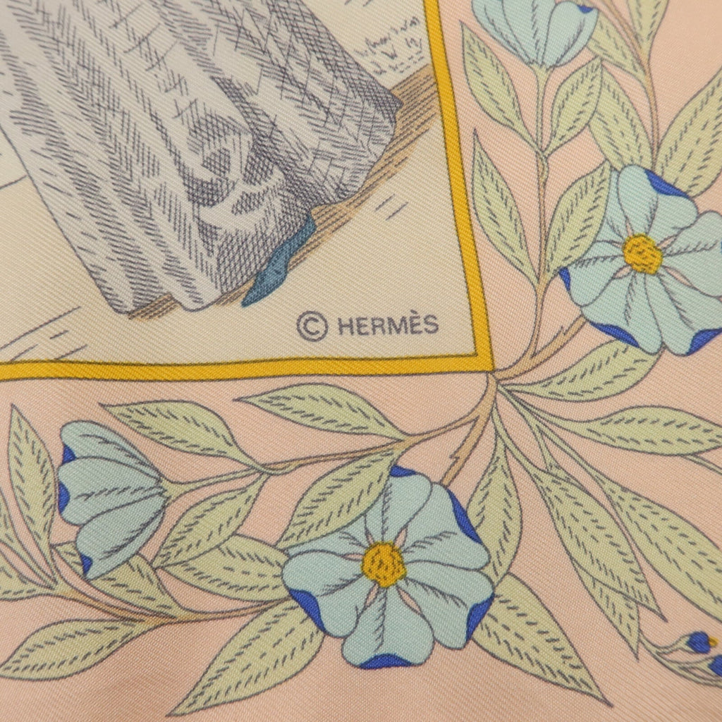 HERMÈS Silk Scarf · 90cm