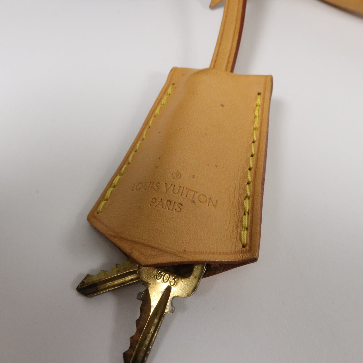 Louis Vuitton Alma BB · Monogram Canvas