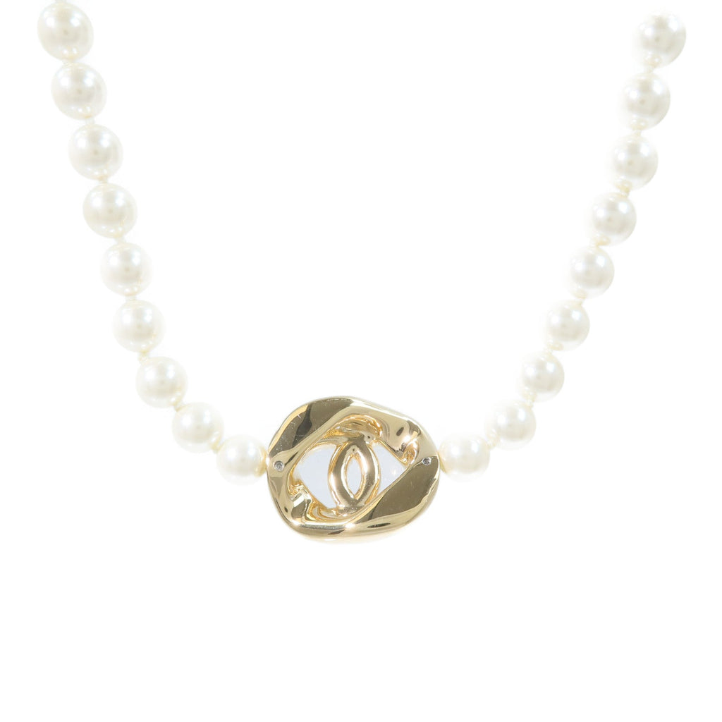 CHANEL CC · PVC · Pearl