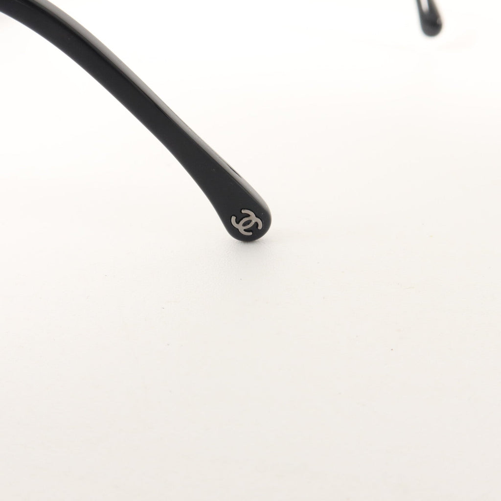 Chanel CC Sunglasses · Oversized