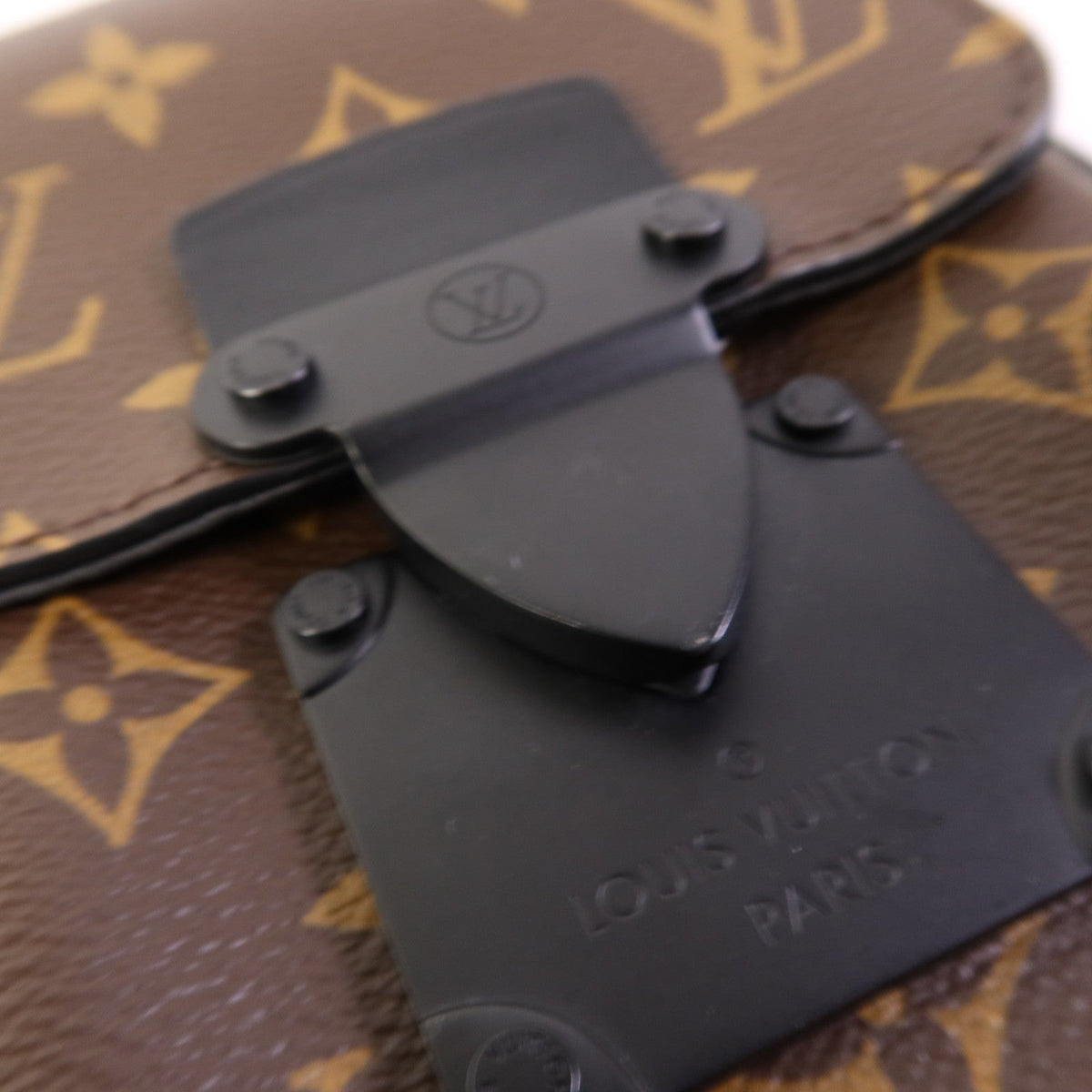 Louis Vuitton S-Lock · Monogram Macassar