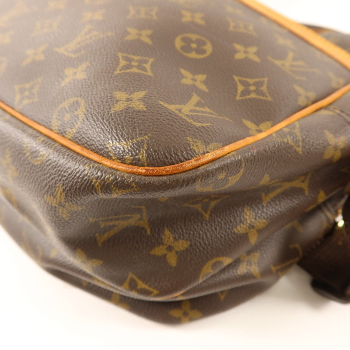 Louis Vuitton Reporter GM · Monogram