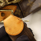 Louis Vuitton Reporter GM · Monogram