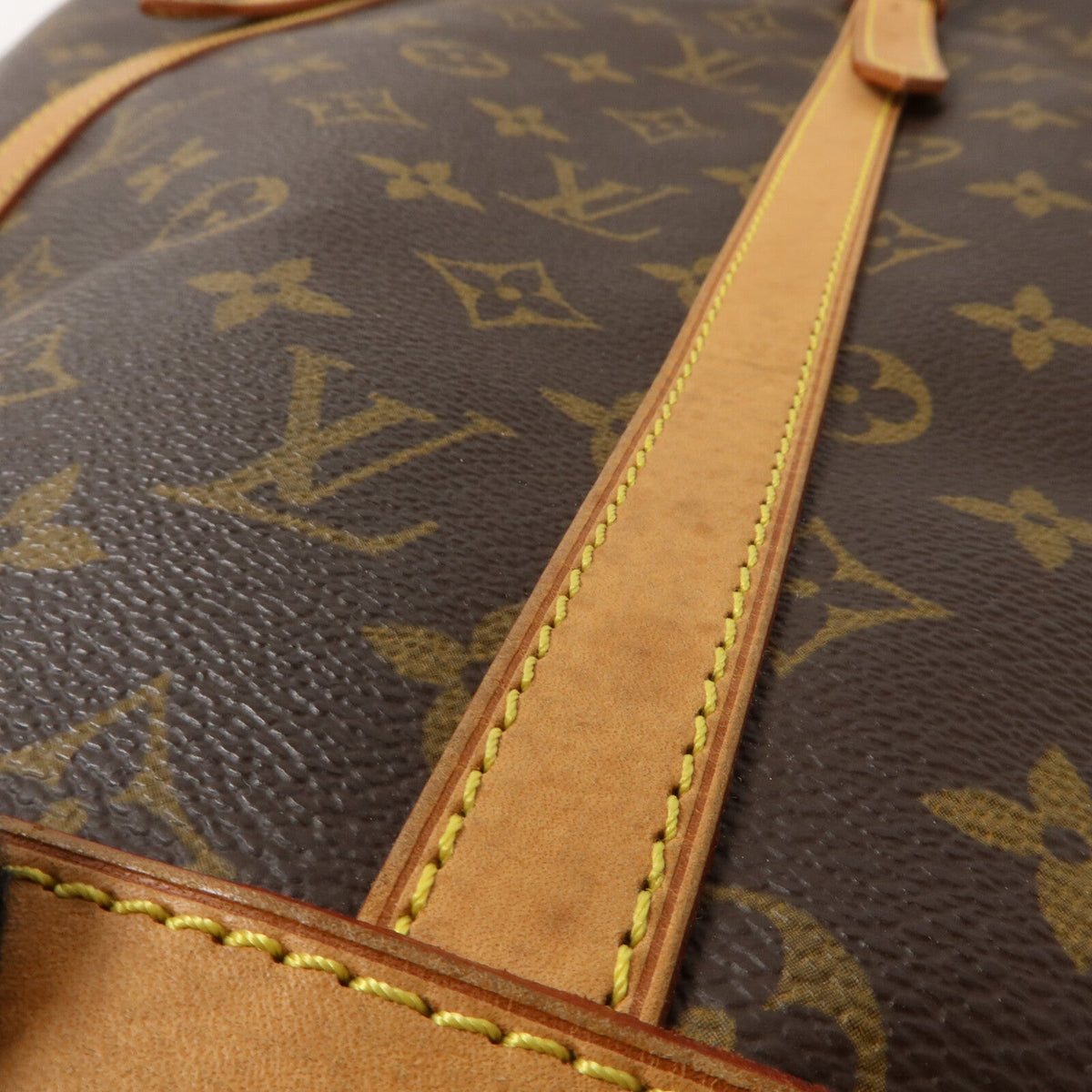 Louis Vuitton Bucket GM · Monogram