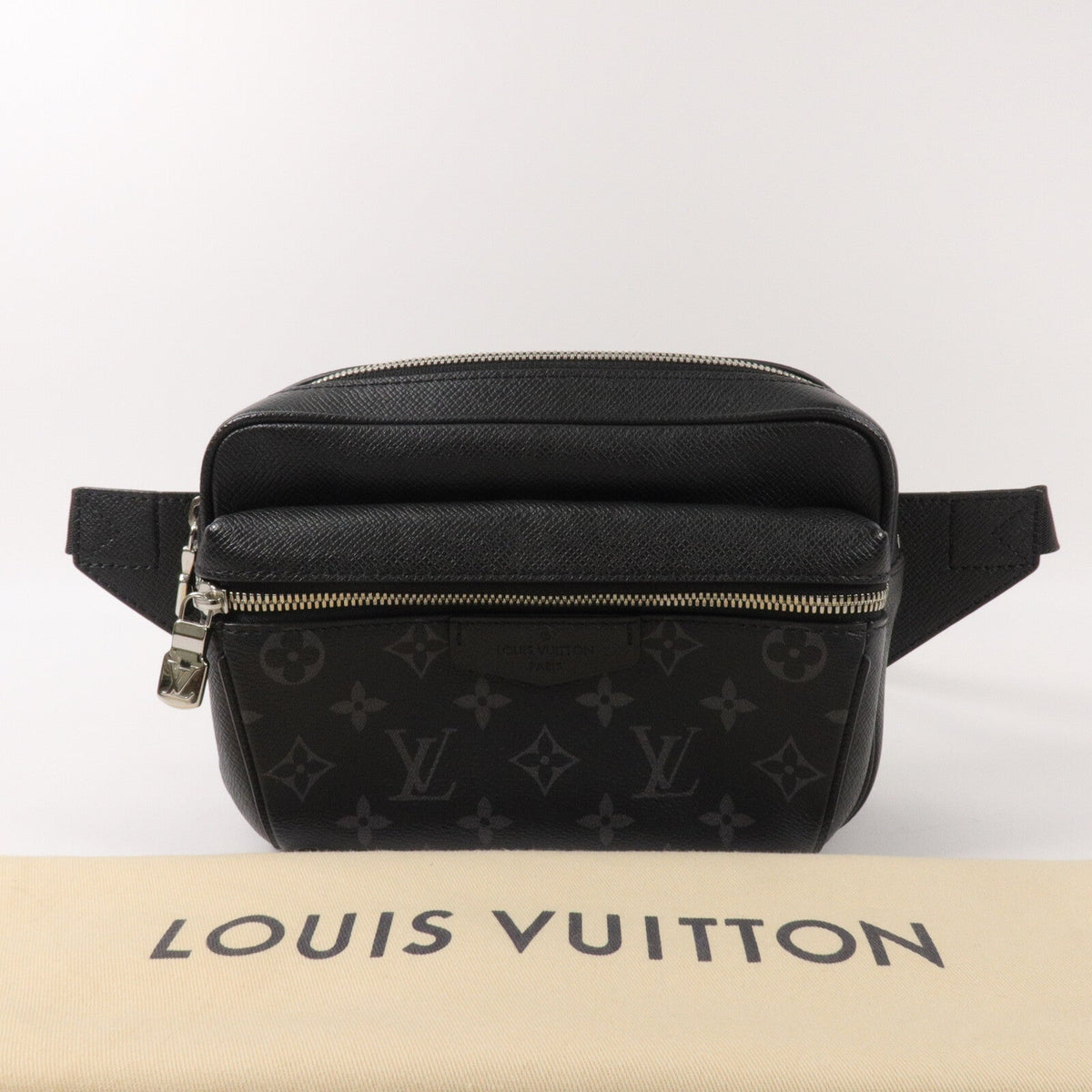 Louis Vuitton Outdoor Bumbag · Monogram Eclipse