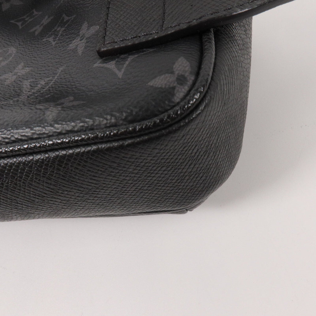 Louis Vuitton Outdoor Bumbag · Monogram Eclipse