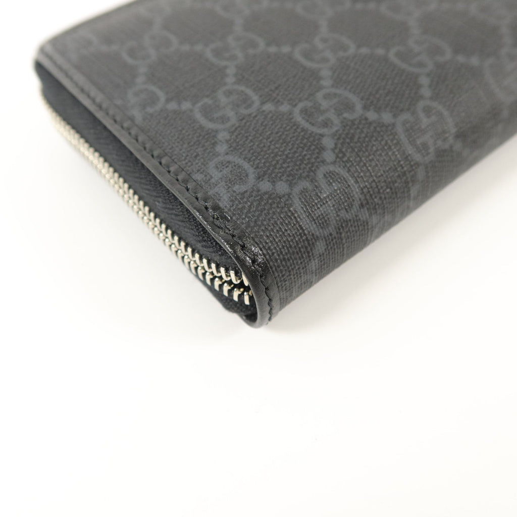 Gucci Interlocking G Wallet · GG Canvas