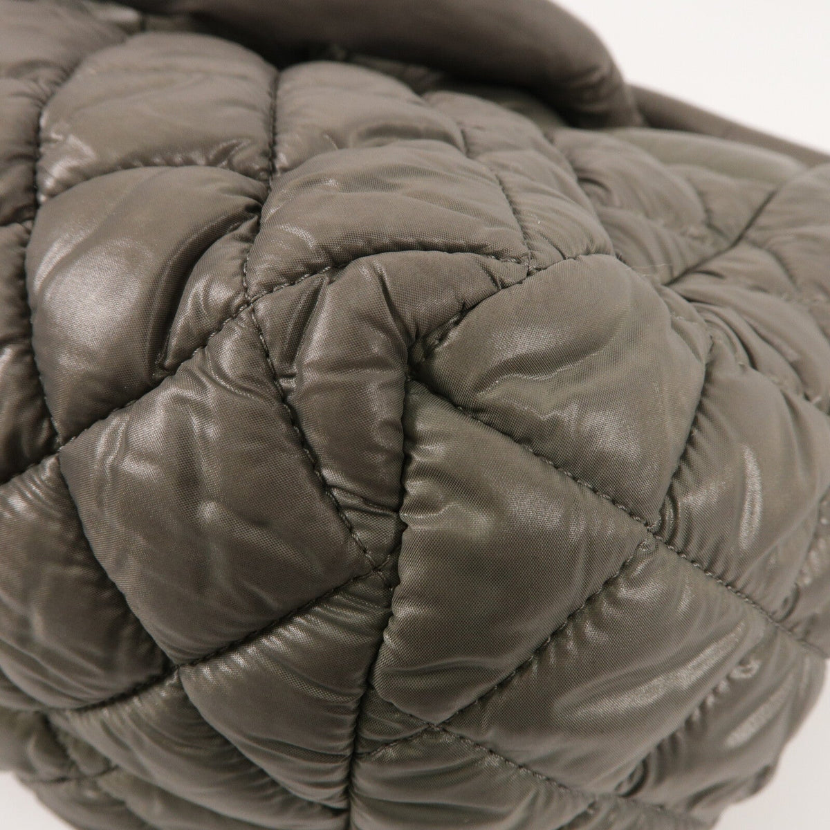 Chanel Cocoon · Nylon