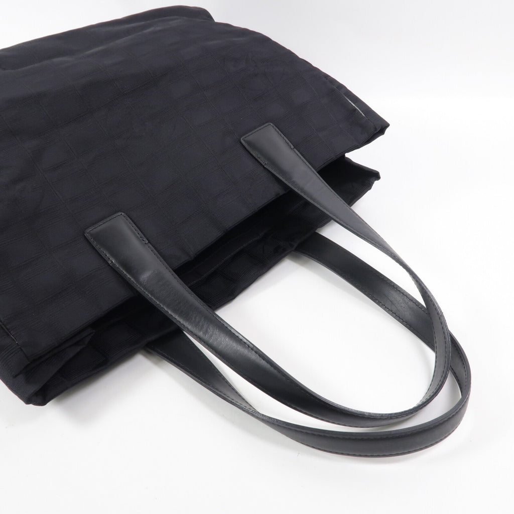 Chanel Travel Line · Tote