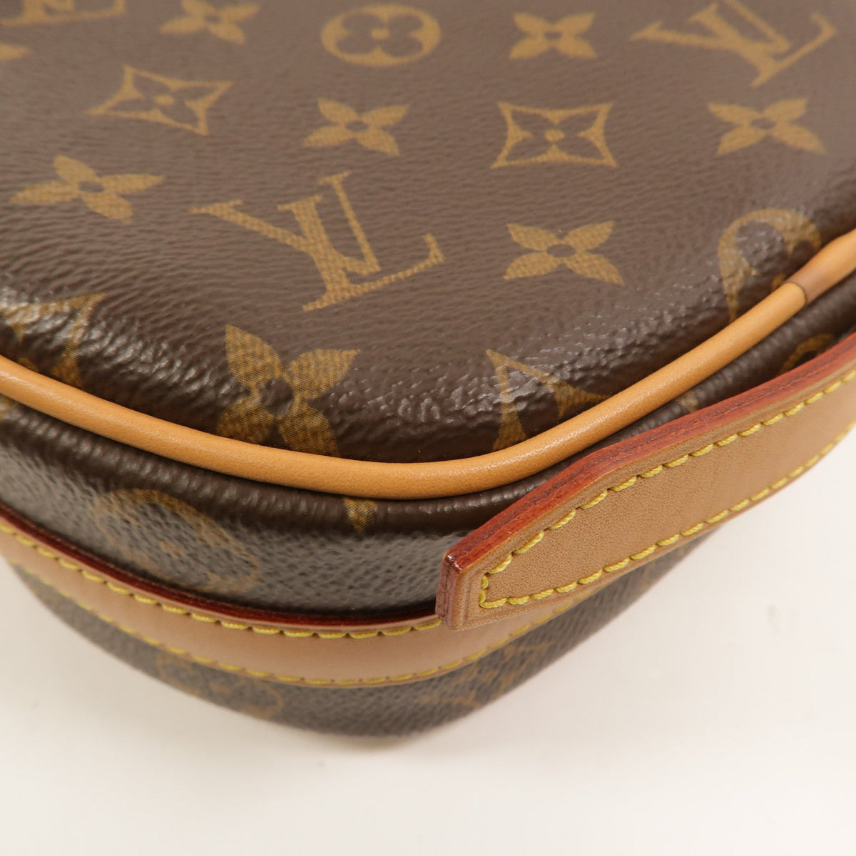 Louis Vuitton Boîte Chapeau Souple PM · Monogram