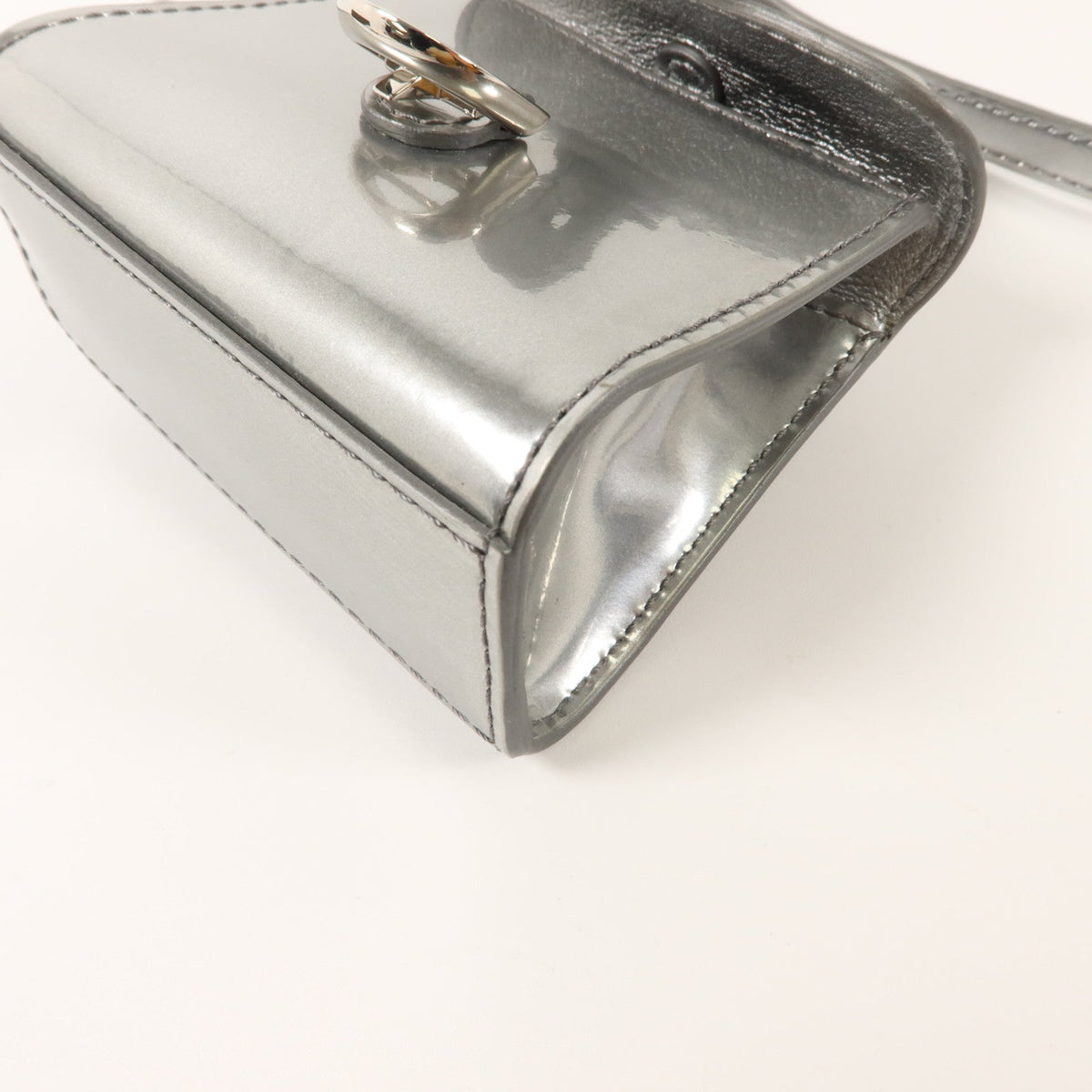 Delvaux Brillant Charms · Patent Leather