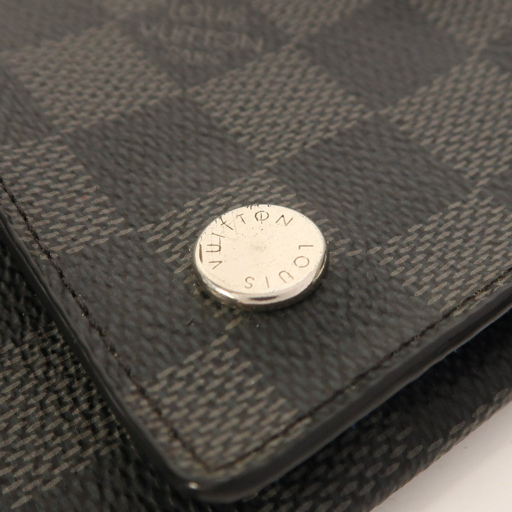 Louis Vuitton Alpha · Damier Graphite