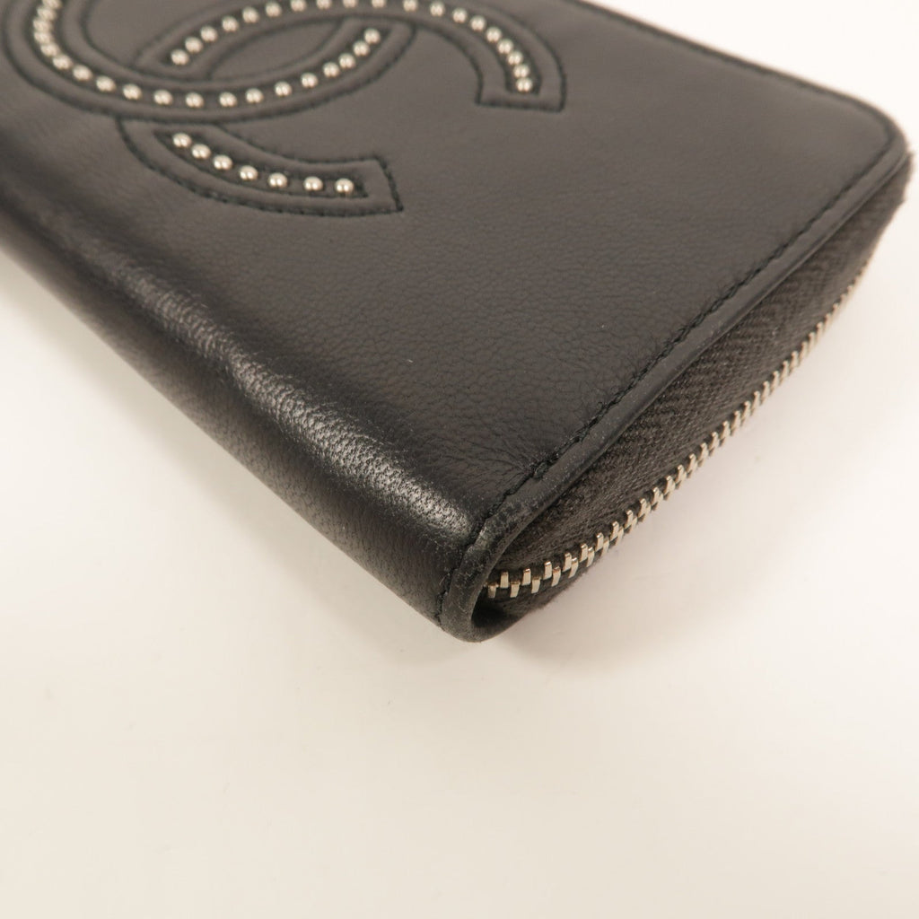Chanel Studded CC · Zip Wallet · Lambskin