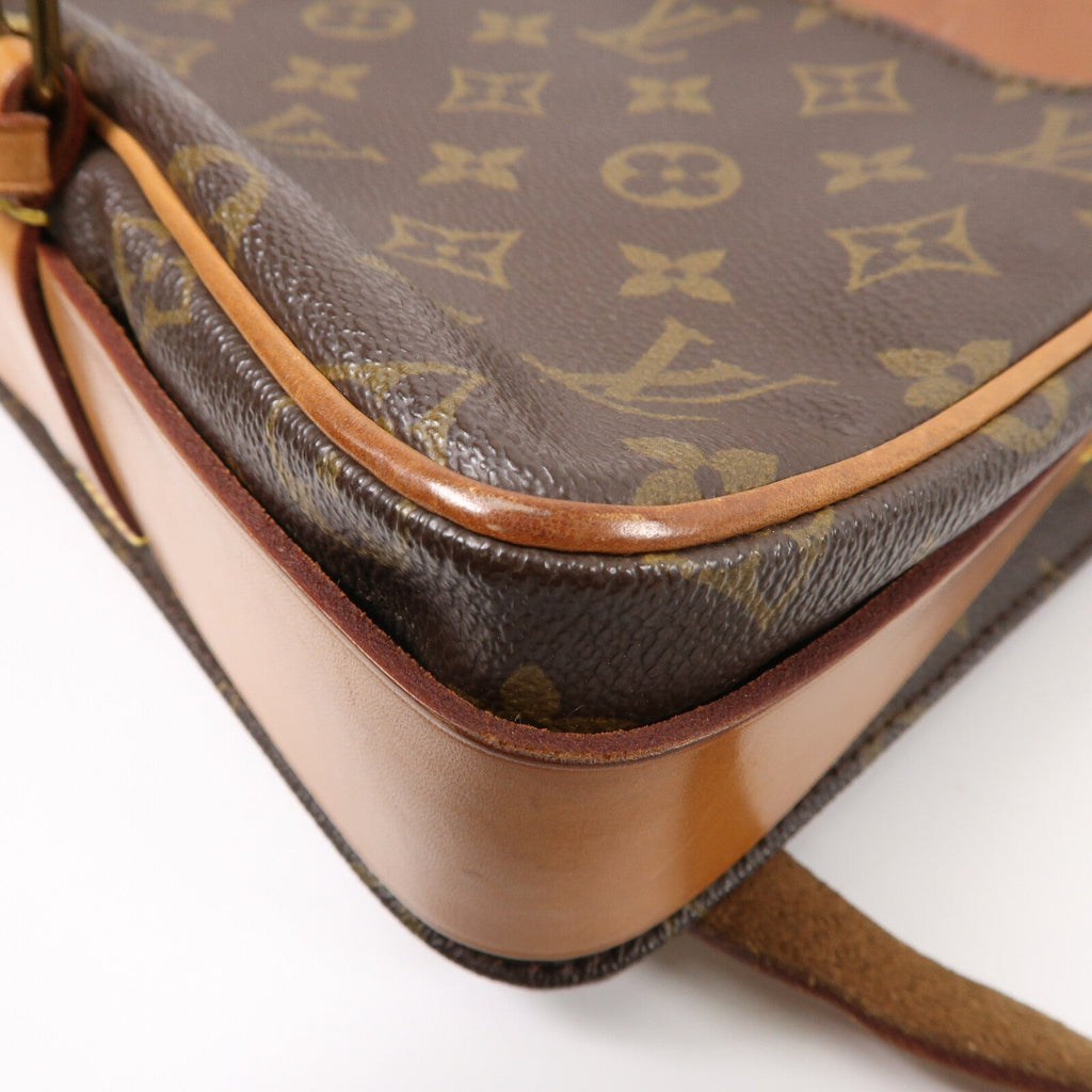 Louis Vuitton Cartouchiere · Monogram