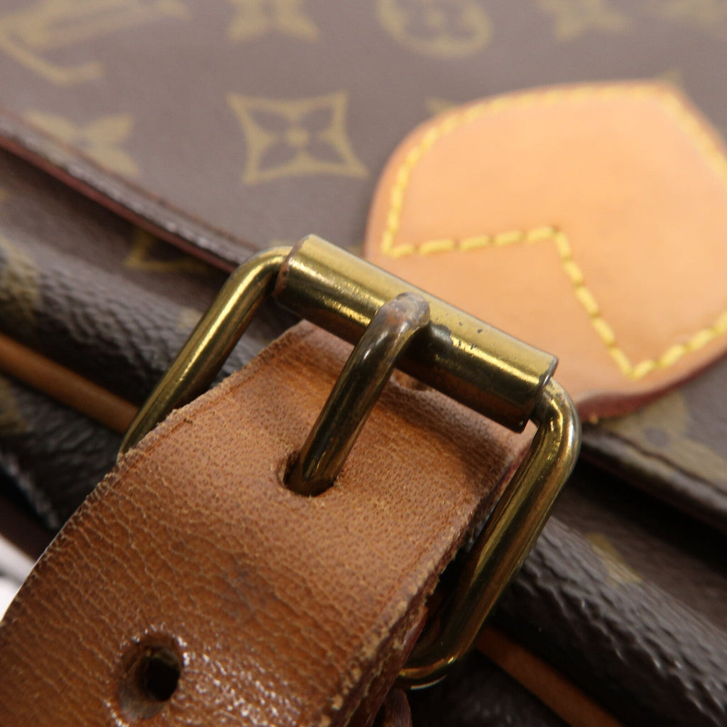Louis Vuitton Cartouchiere · Monogram