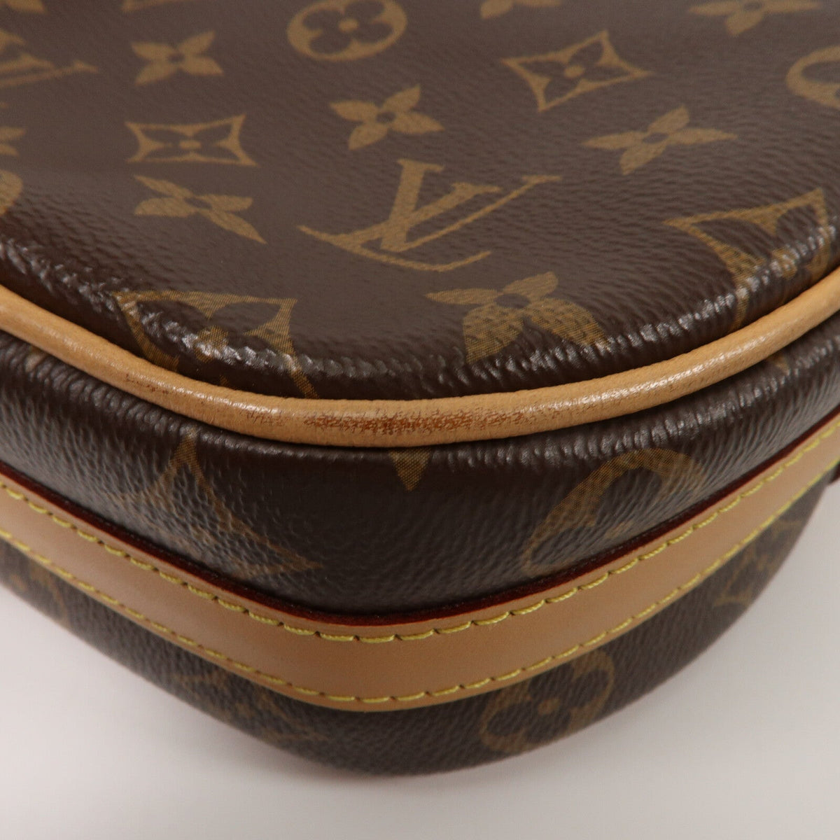 Louis Vuitton Boite Chapeau Souple PM