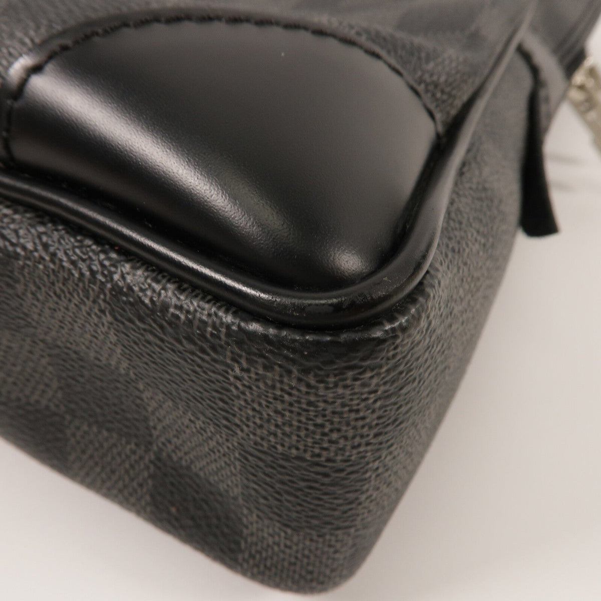 Louis Vuitton Porte Documents Voyage · Damier