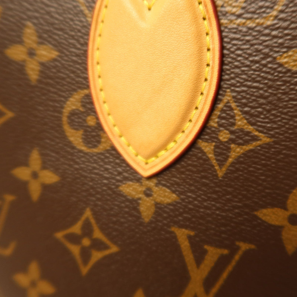 Louis Vuitton Sac Plat PM · Monogram