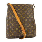 Louis Vuitton Musette · Monogram