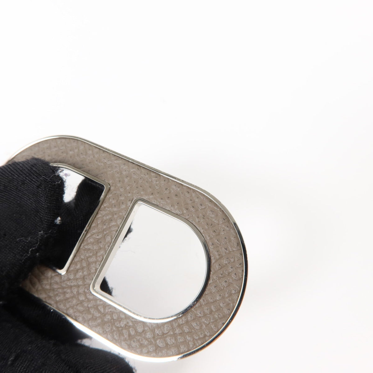 Hermès Chaîne d'Ancre · Epsom Leather Brooch