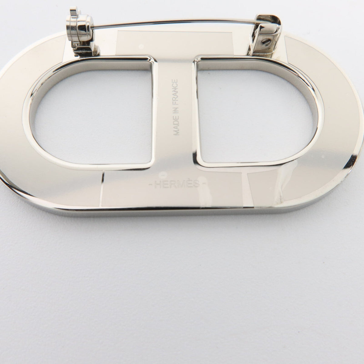 Hermès Chaîne d'Ancre · Epsom Leather Brooch