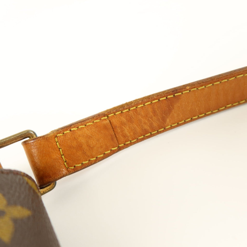 Louis Vuitton Musette · Monogram