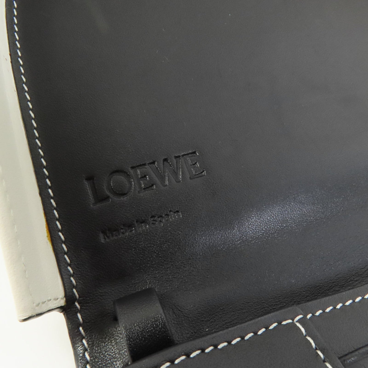 Loewe Heel Pouch · Calfskin