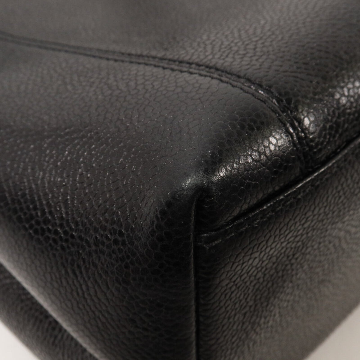 Chanel CC Vintage Tote · Calfskin