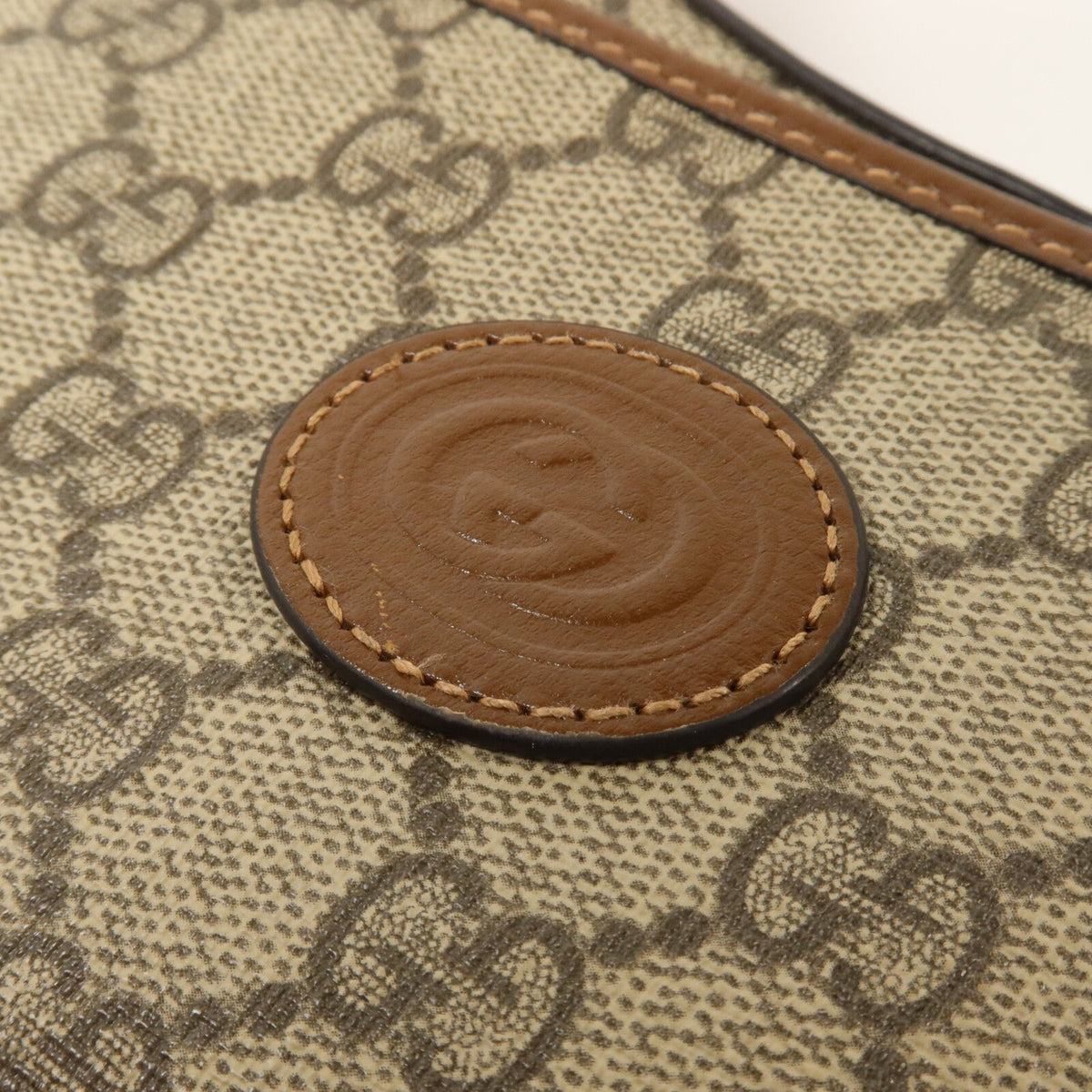 Gucci · GG Canvas · Chain Shoulder Bag