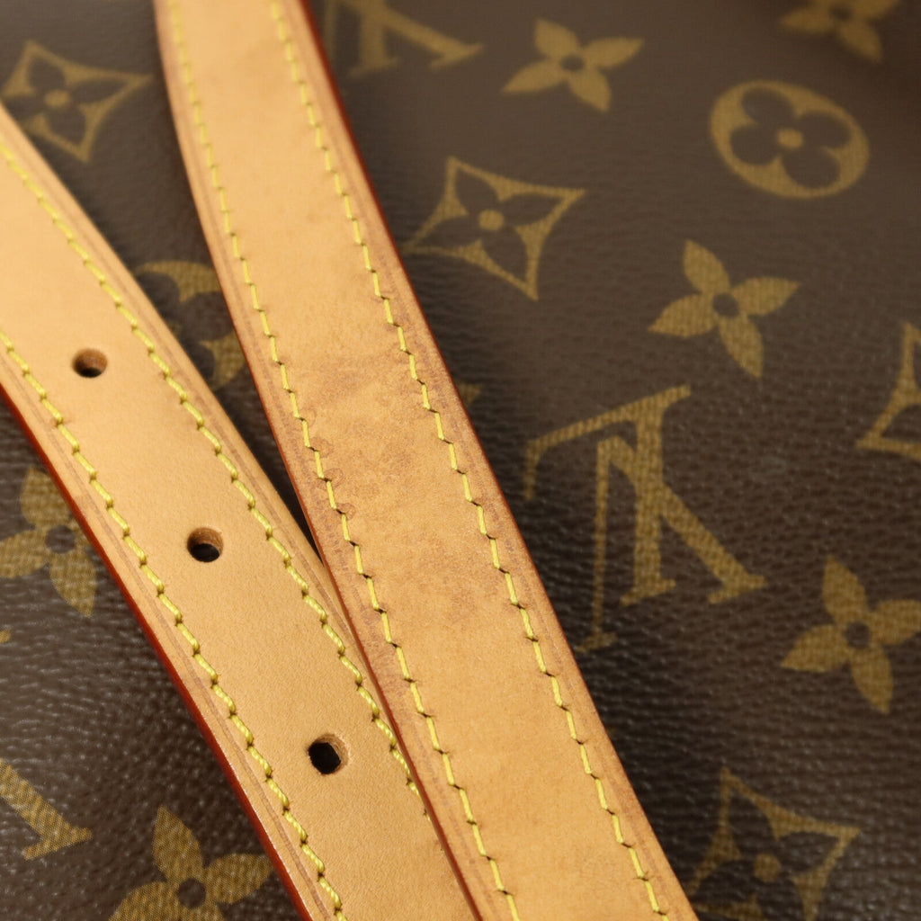 Louis Vuitton Mezzo · Monogram