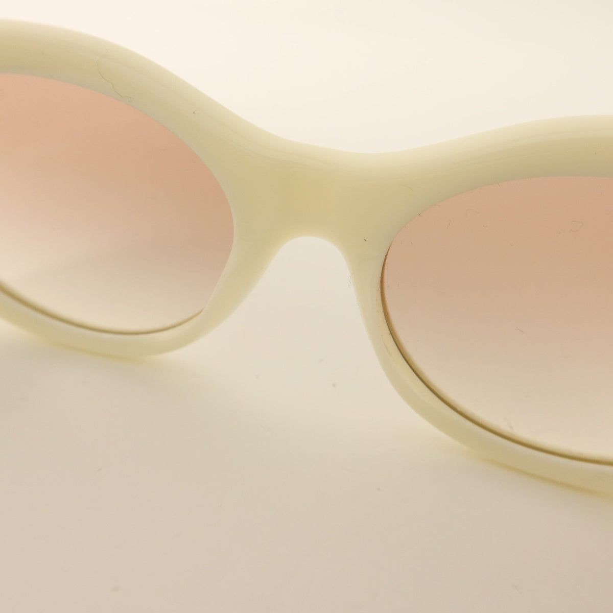 Chanel CC Oval Sunglasses · Gold Hardware