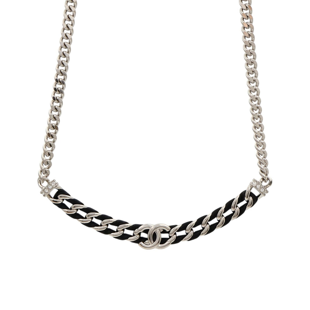 CHANEL CC Necklace · Lambskin · Metal