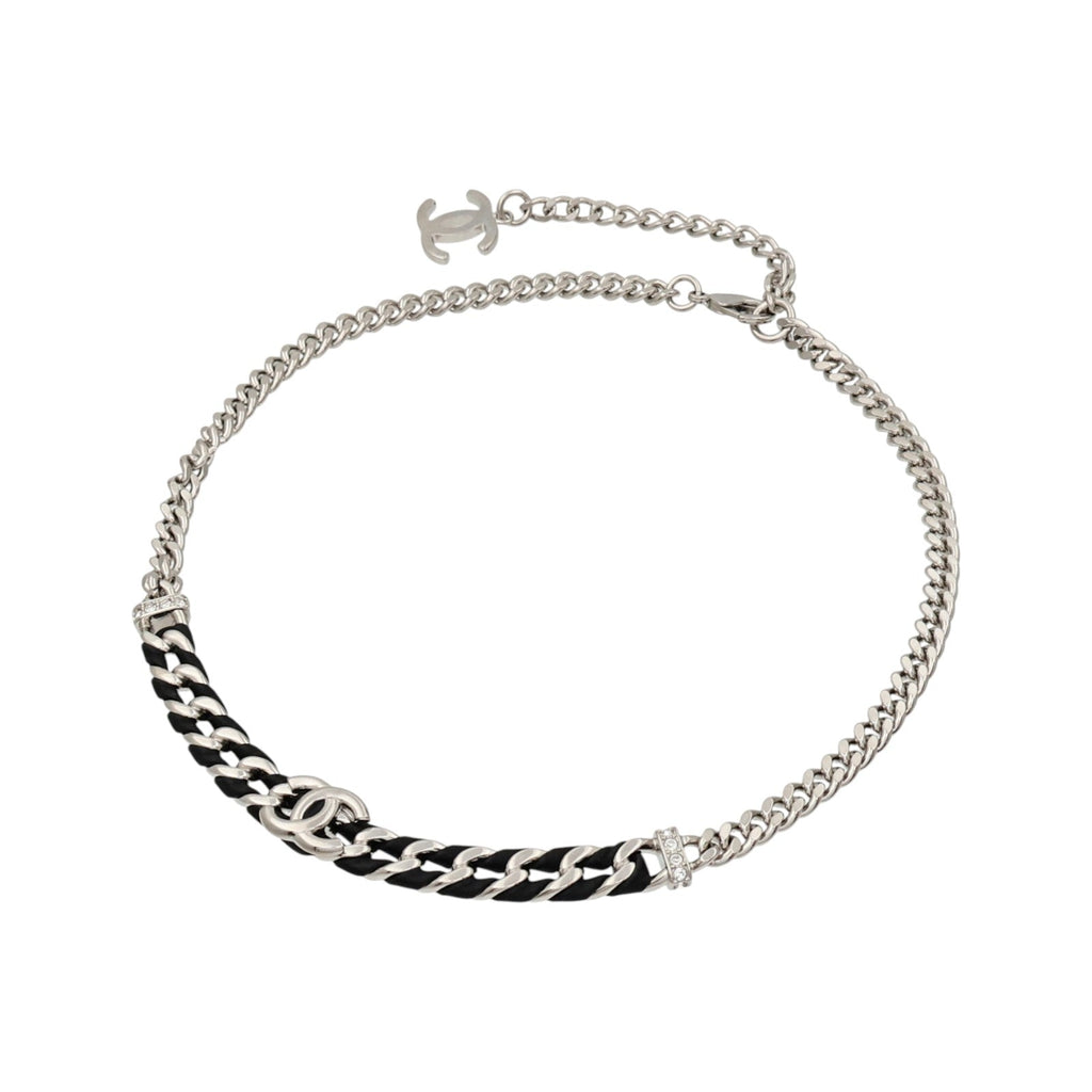 CHANEL CC Necklace · Lambskin · Metal