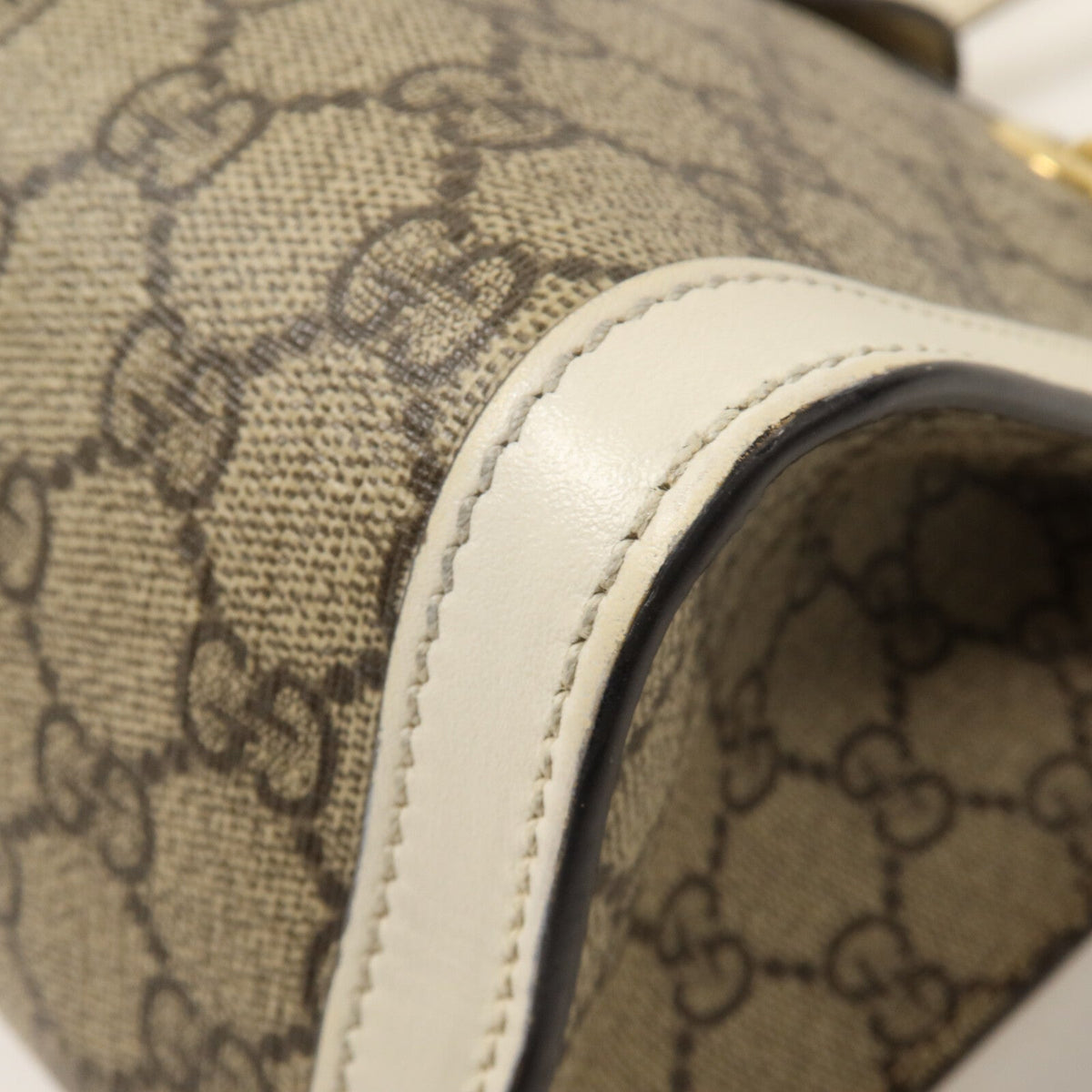 Gucci Padlock · GG Canvas · Chain Shoulder